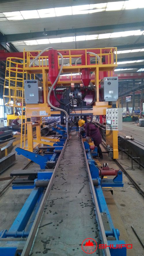 门式纵梁焊接机