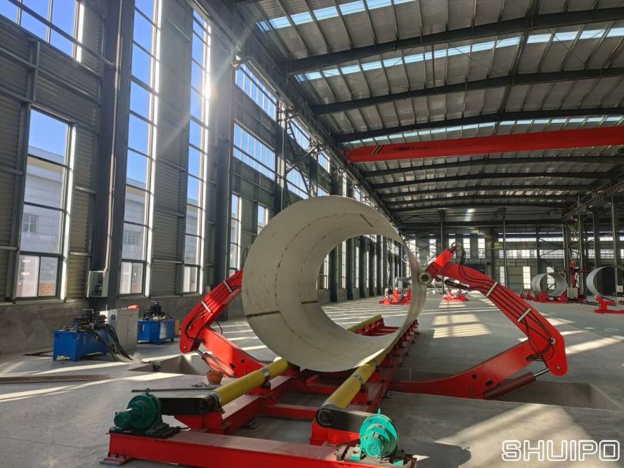 1.5长轴滚轮架-12.5米（液压动臂）2